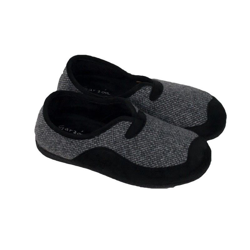 ZAPATILLA CERRADA CASA