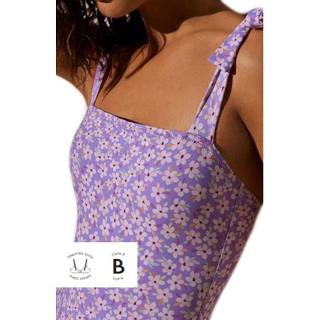 BAÑADOR YSABEL MORA