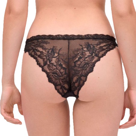 BRAGA BRASILEÑA YSABEL MORA